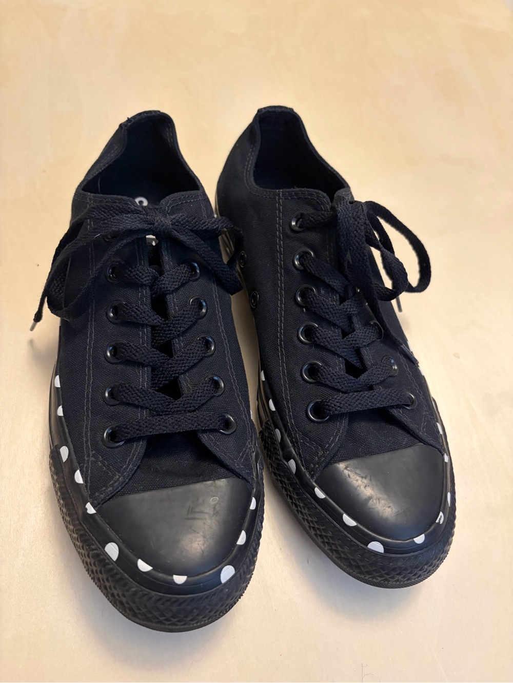 Women’s Black Low-Top Converse All-Star Sneakers with White Polka Dots, Size 8 - Picture 7 of 10